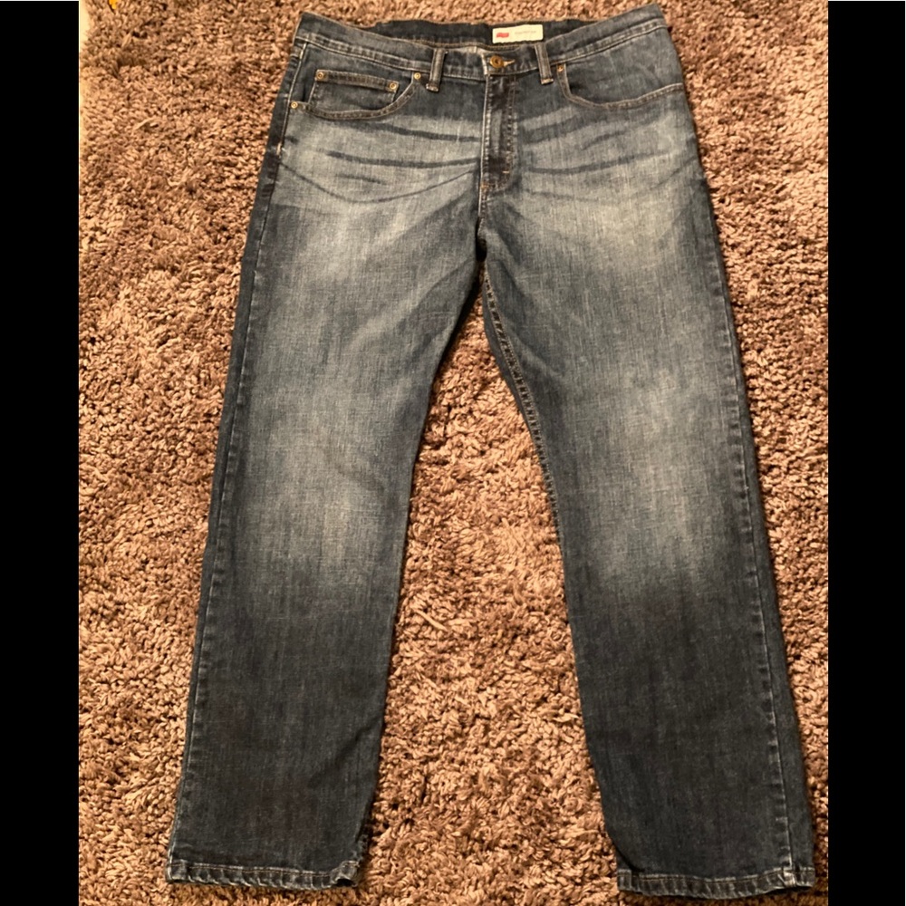 Wrangler blue jeans 👖